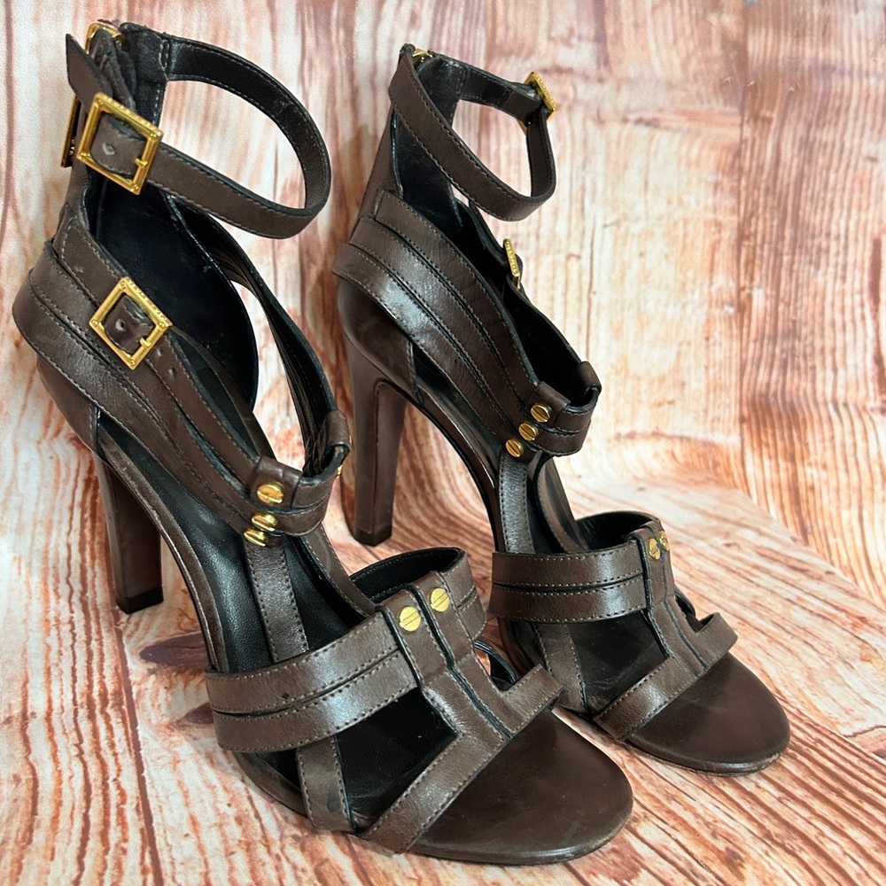 Tory Burch Brown Strappy heels Gold accent